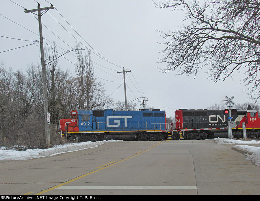 GTW 4912 and CN 9574